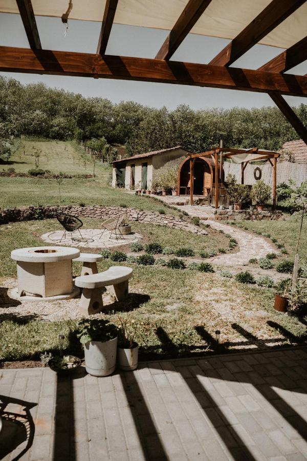 Apartamento Madaras ház Tard Exterior foto